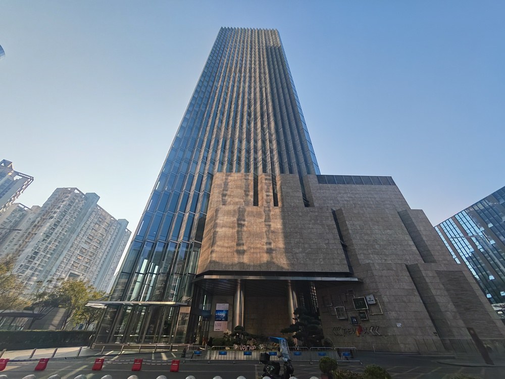 滨海云中心外观图1